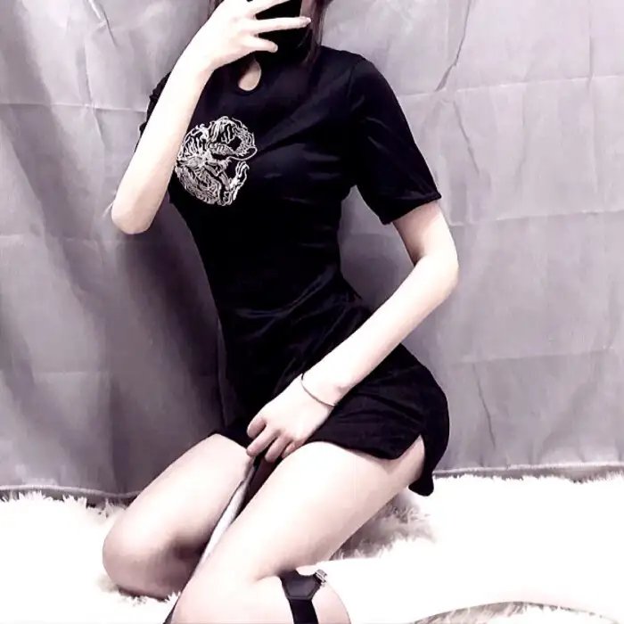 女人河